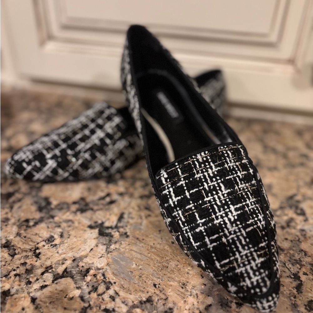 Nine West Black and White Tweed skipping